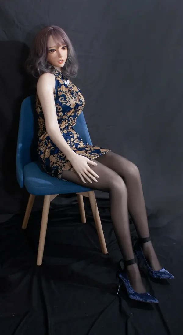 Elsa Babe Akimoto Mami
