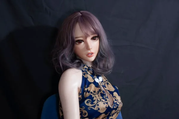 Elsa Babe Akimoto Mami