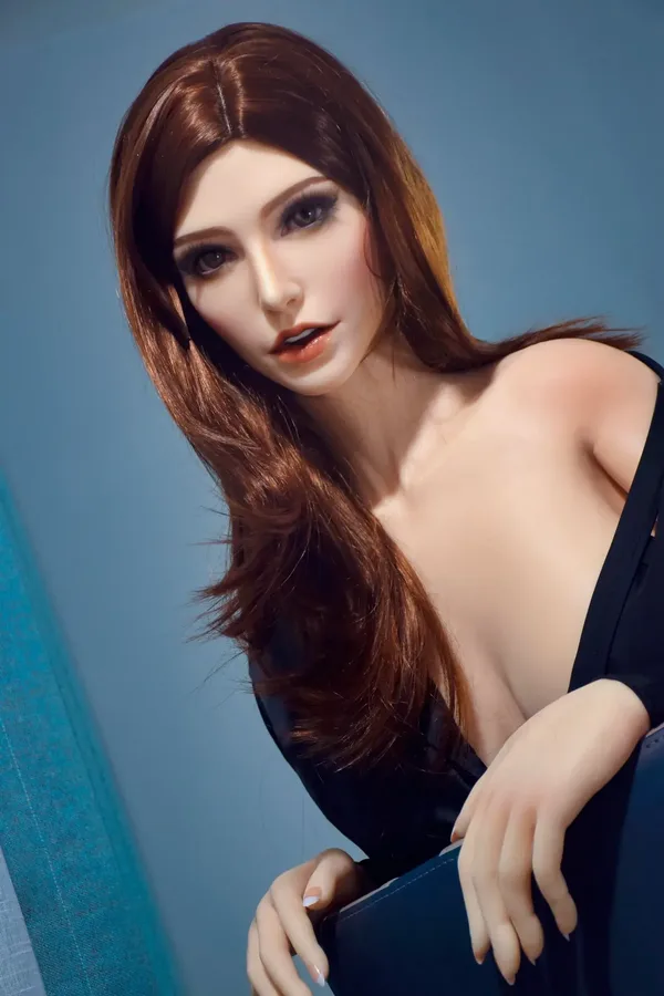 Elsa Babe Mila Bell