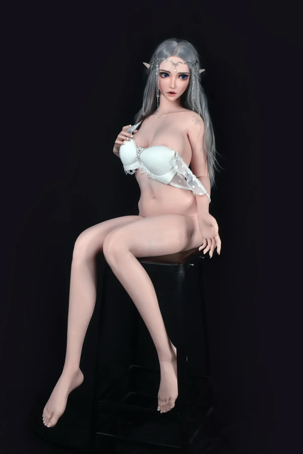 Elsa Babe Kouno Ria