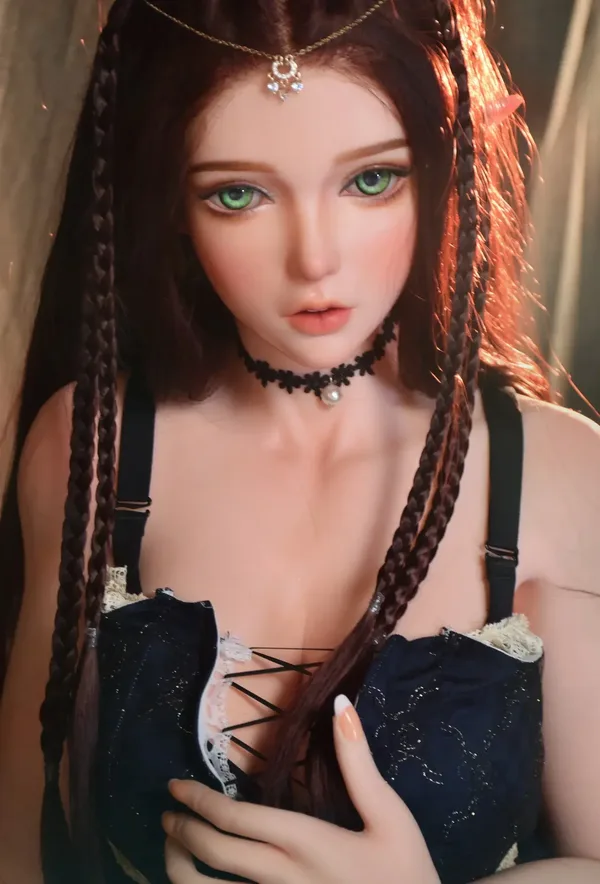 Elsa Babe Inoue Miu